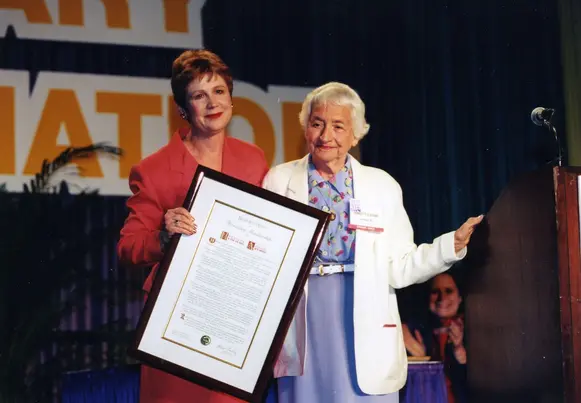 Henriette Avram receiving ALA Honorary Membership